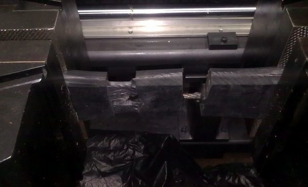 輸送帶層間粘合強(qiáng)度試驗(yàn)機(jī)測試GB/T6759-2013